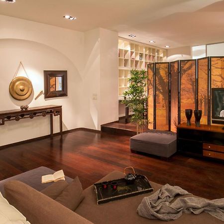 Mytale Apartment Luxury Torre Argentina Roma Esterno foto