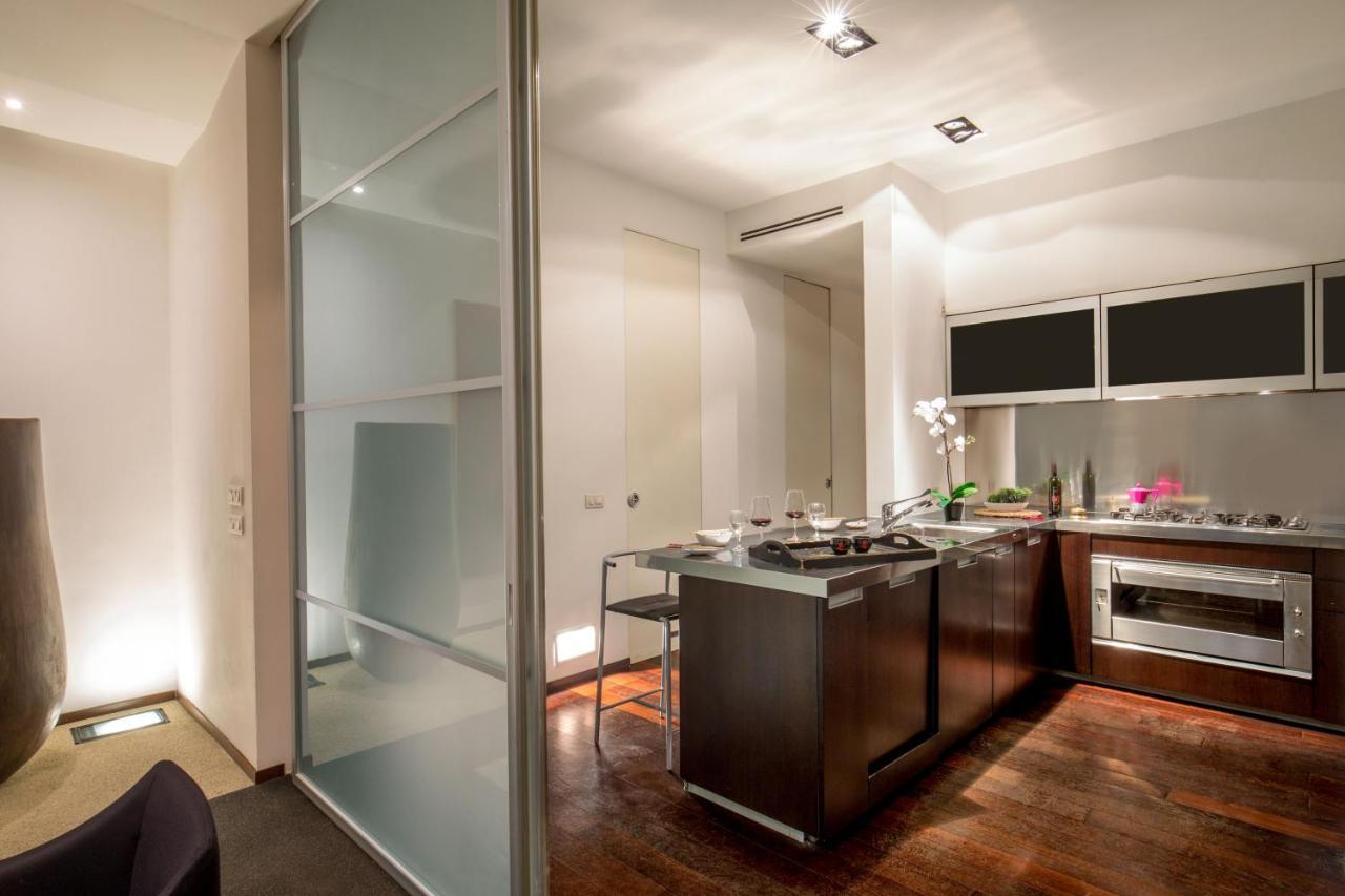 Mytale Apartment Luxury Torre Argentina Roma Esterno foto